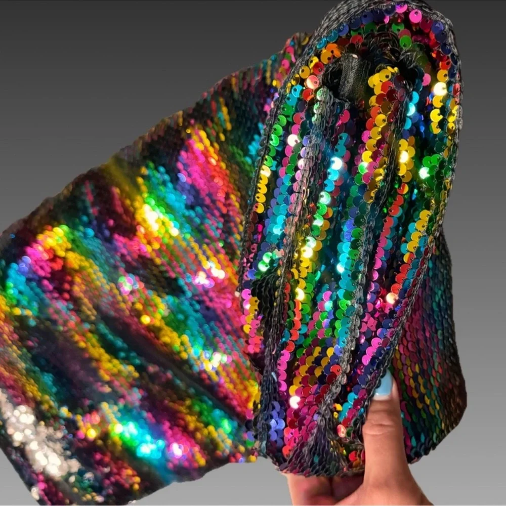 NWT 5Yd‎ Reversible Rainbow/Silver Sequin Material